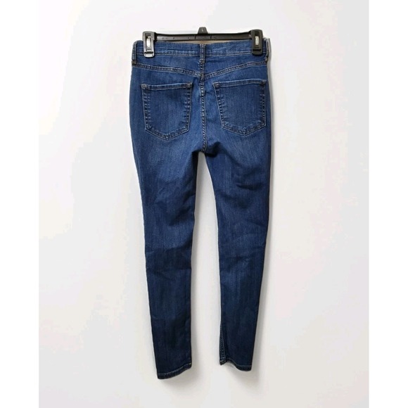 The Free People Skinny Jeans Size‎ 28 Medium Wash Distressed Tapered Leg - Picture 2 of 6